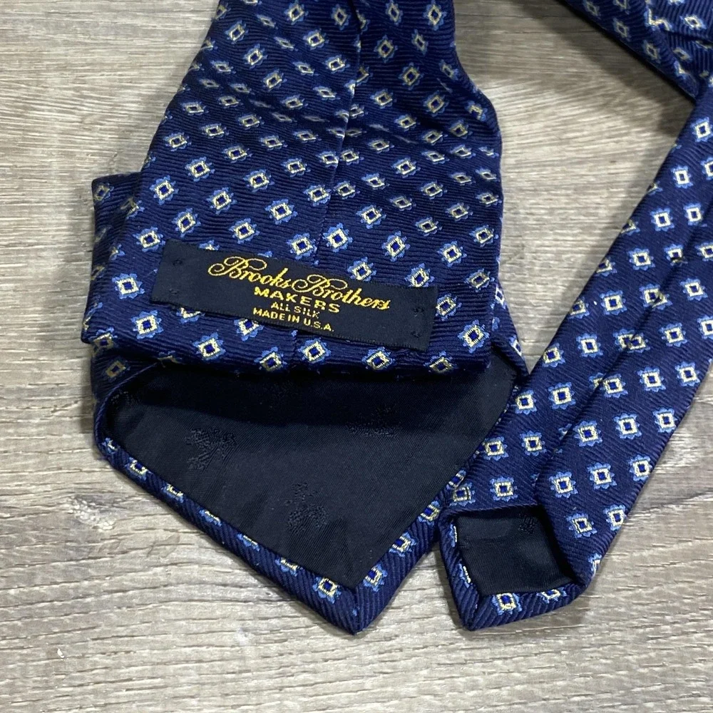 Brooks Brothers Tie Mens One Size Blue Silk‎ Geometric Necktie Made USA